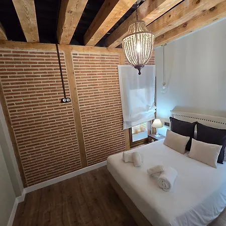 El Capricho Balcon En La Plaza Mayor Collection Luxury * Salamanca