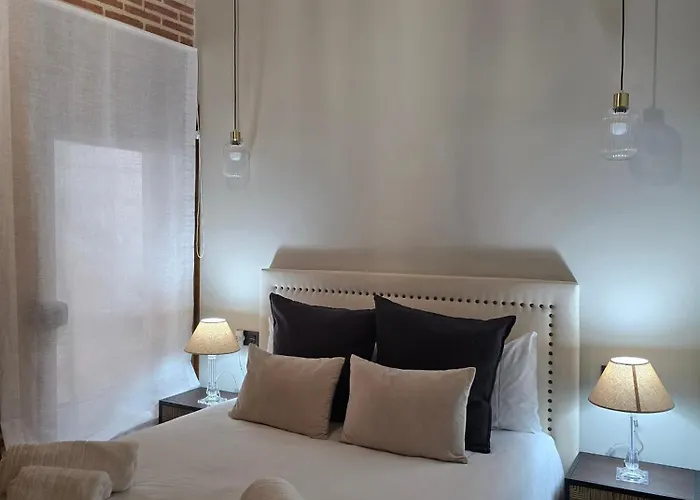 El Capricho Balcon En La Plaza Mayor Collection Luxury * Salamanka