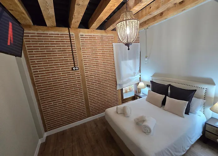 El Capricho Balcon En La Plaza Mayor Collection Luxury * Salamanka